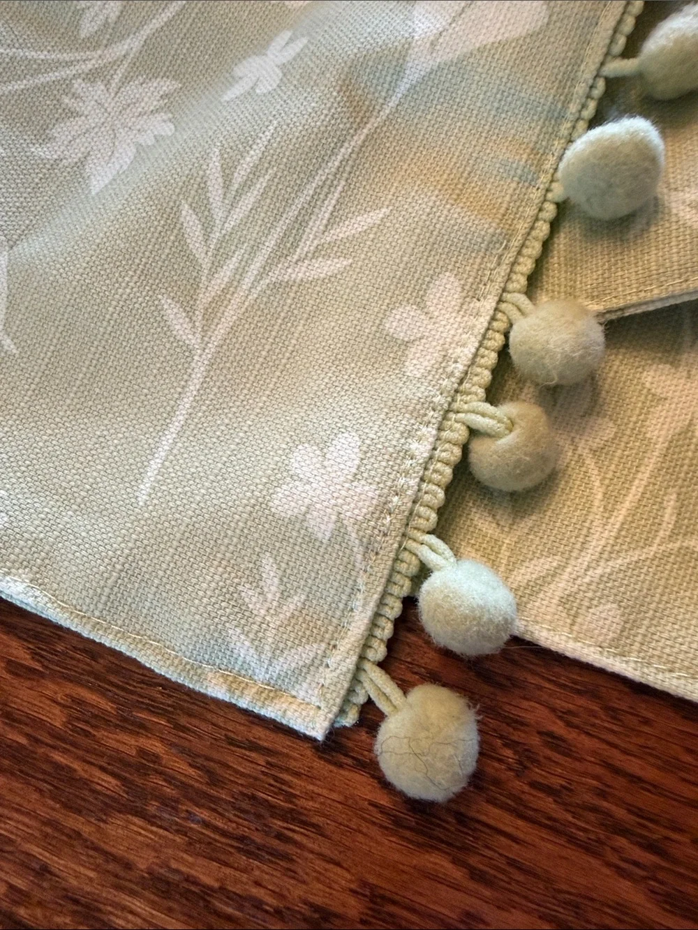 Green Floral Jacquard Table Runner with Pom Trim